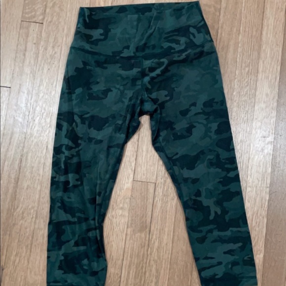 Athleta, Lululemon, Balance Athletica - Picture 14 of 16